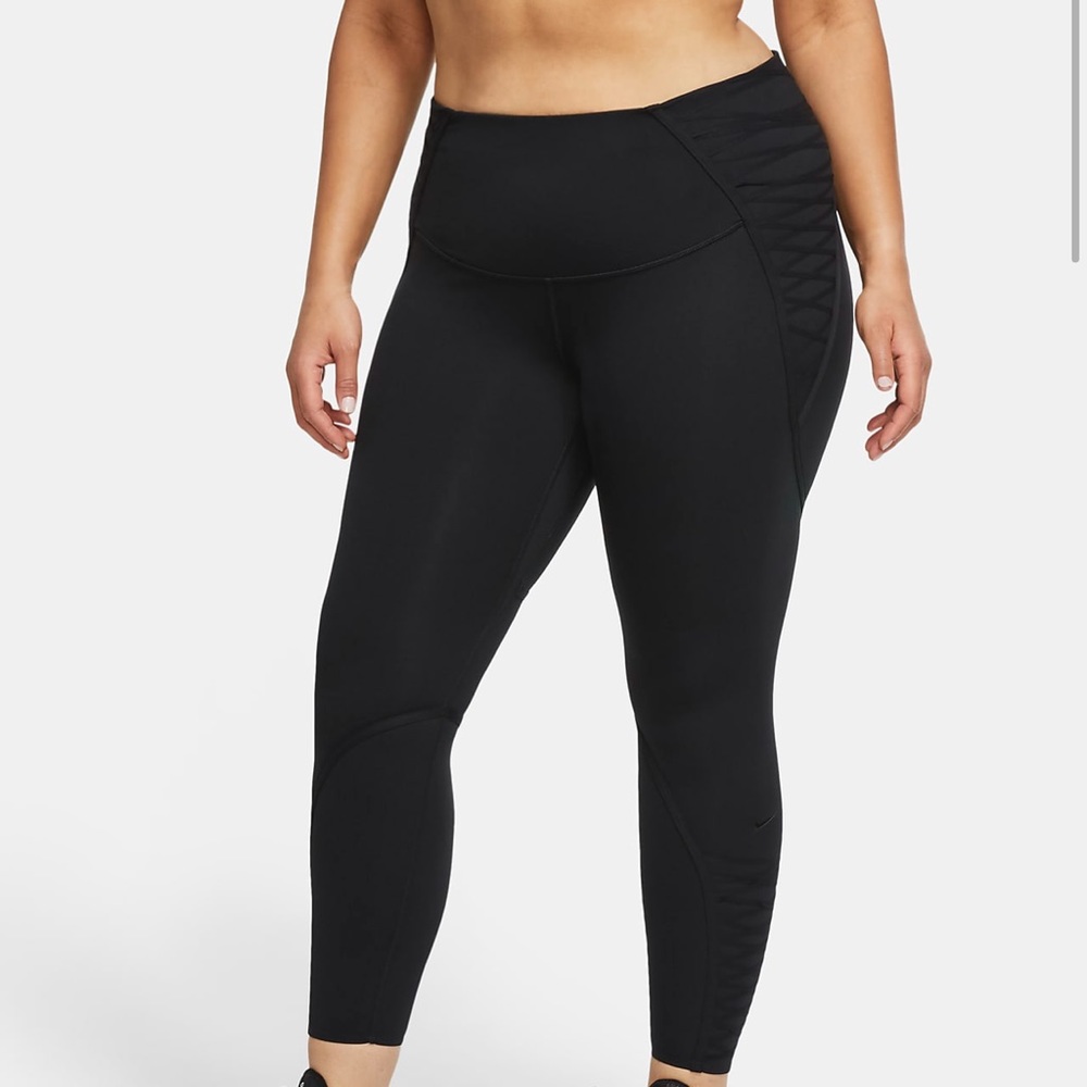 Nike One Luxe Women's 7/8 Laced Leggings (Plus)